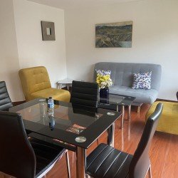 Encantador apartamento dúplex norte InmobiliariaCol