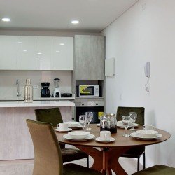 Apartamento moderno y lujoso InmobiliariaCol