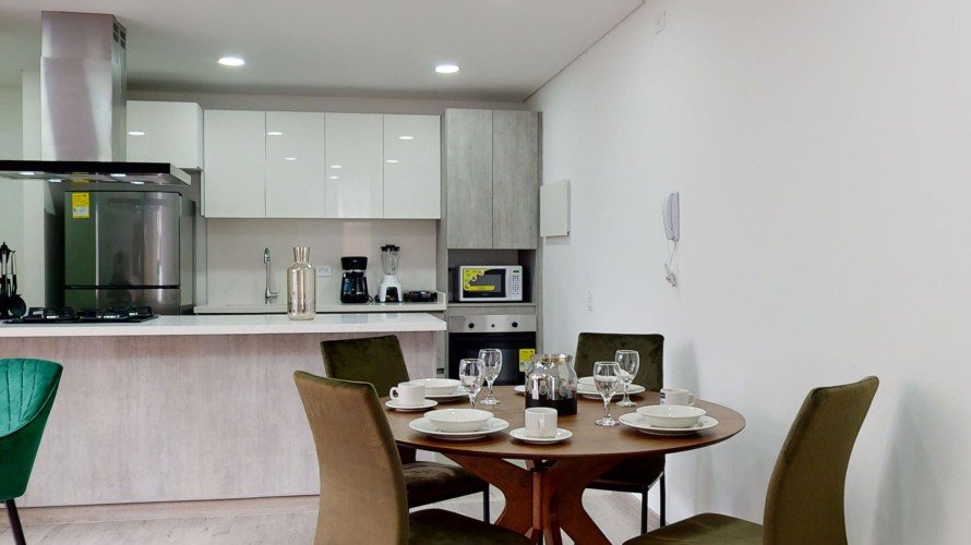 Apartamento moderno y lujoso InmobiliariaCol