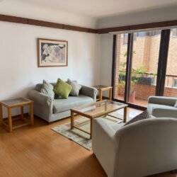 lindo apartamento más balcón InmobiliariaCol