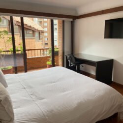 lindo apartamento más balcón InmobiliariaCol