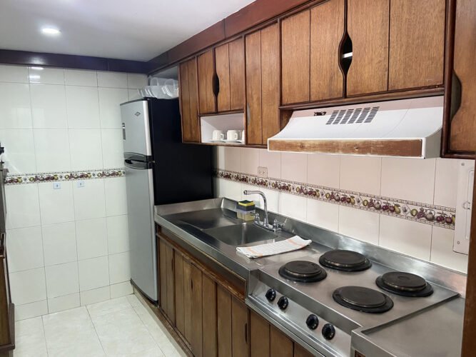 lindo apartamento más balcón InmobiliariaCol