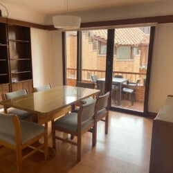 lindo apartamento más balcón InmobiliariaCol