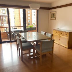 lindo apartamento más balcón InmobiliariaCol